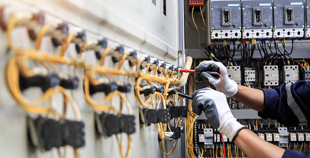 Professional Electrician technician working in South Willard, UT